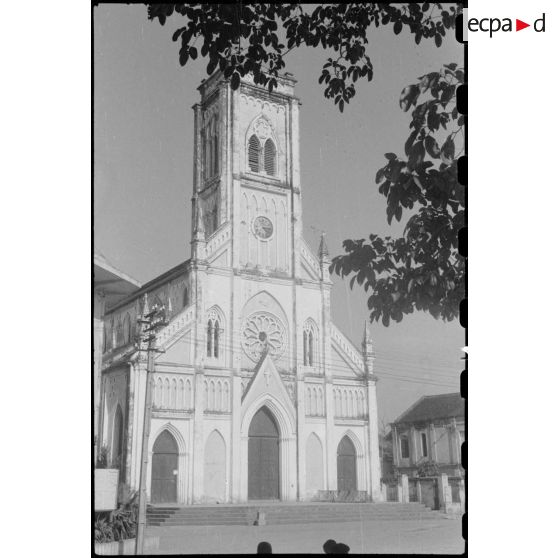 La cathédrale de Nam DInh.