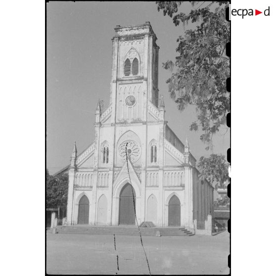 La cathédrale de Nam DInh.