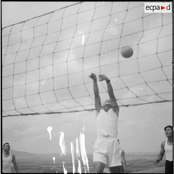 Séance de volley-ball.