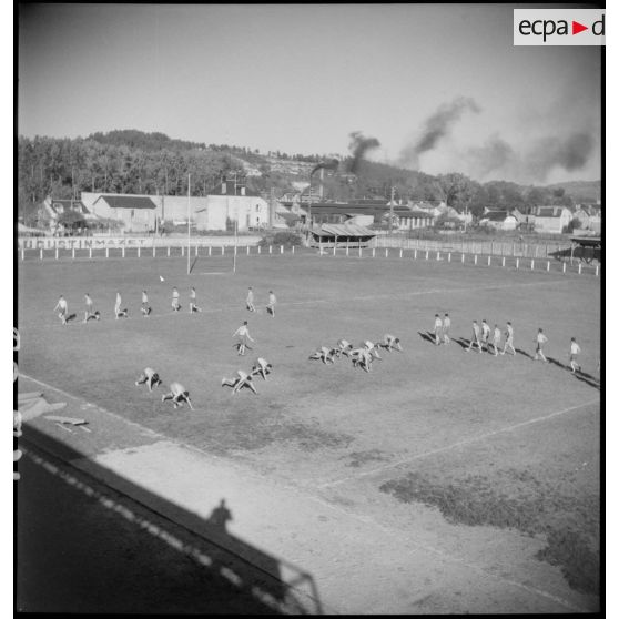 Séance d'instruction militaire et sportive.