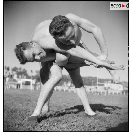 Séance d'instruction militaire et sportive.