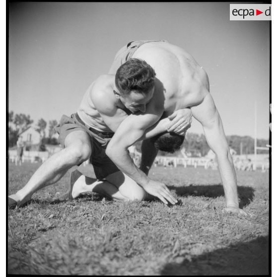 Séance d'instruction militaire et sportive.