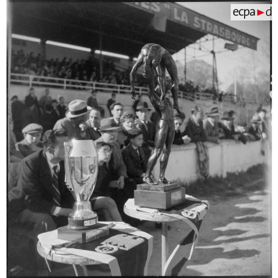 Les coupes de France de la Garde de basket-ball et de rugby.