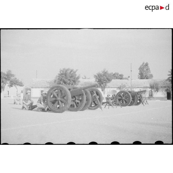 Canons de 75 mm du 67e RAA.