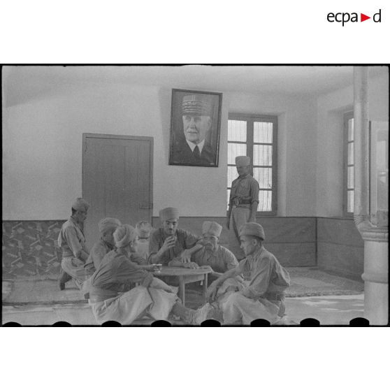 Le [café maure] du 3e RSA.