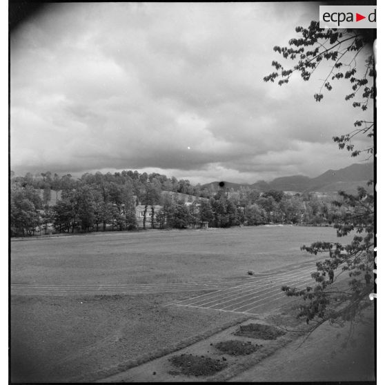 Le stade du centre d'éducation Bayard.