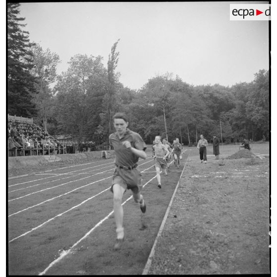 Epreuve de course à pied au centre d'éducation Bayard.