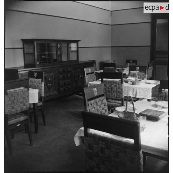 Mess des officiers du centre d'éducation Bayard.