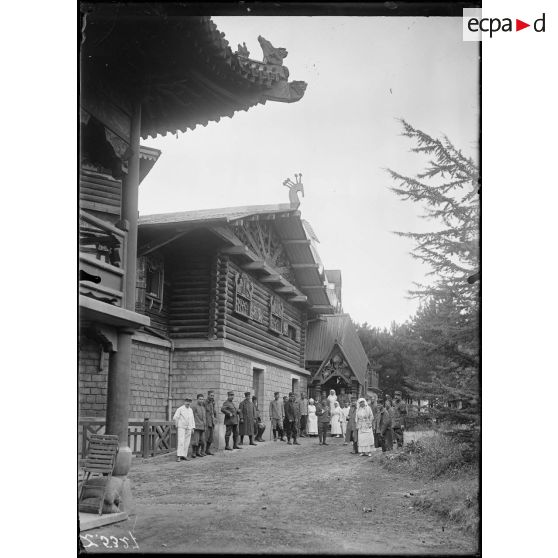 [Hôpital colonial de Carrières sous Bois].