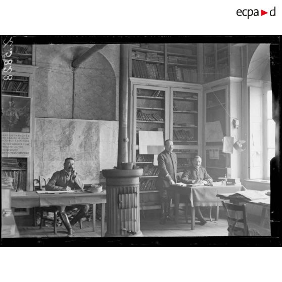 Lure (Haute-Saône). X commandant d'état-major. [légende d'origine]