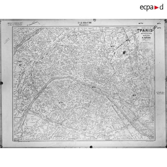 Bombardement de Paris par pièces à longue portée. [légende d'origine]