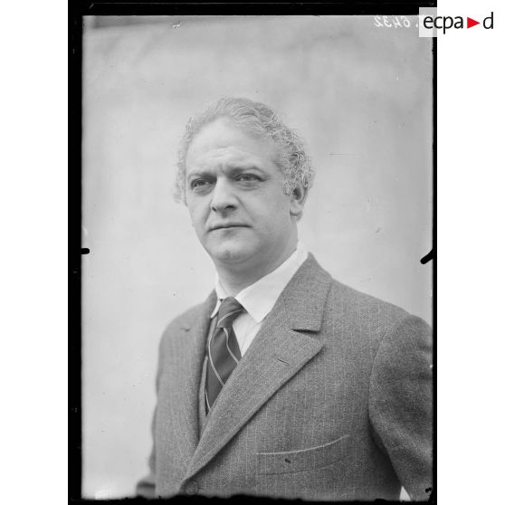 Documents archives. [légende d'origine]