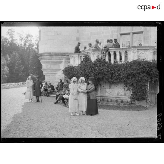 Documents archives. [légende d'origine]