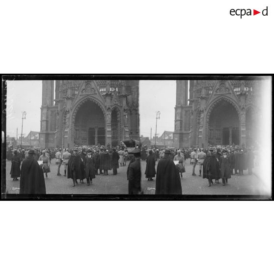 Metz. Entrée du maréchal Foch. [légende d'origine]