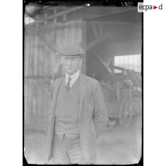 Paris. Mission d'Argentine. [légende d'origine]