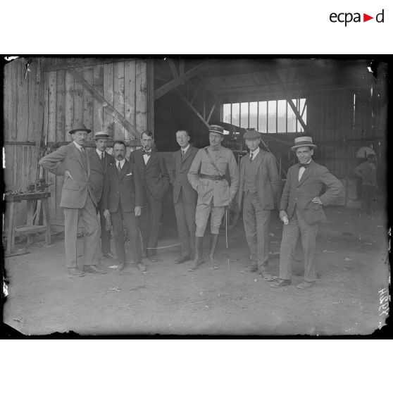 Paris. Mission d'Argentine. [légende d'origine]