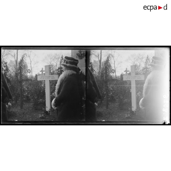 [Vue d'un cimetière.]