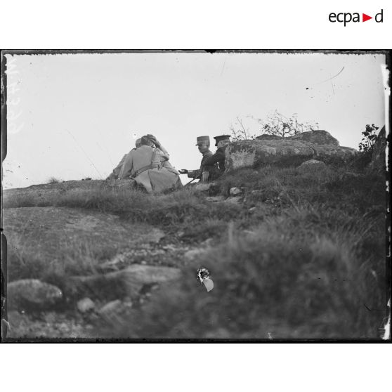 Au Tanet, le roi d'Italie et le président de la République à l'observatoire. [légende d'origine]