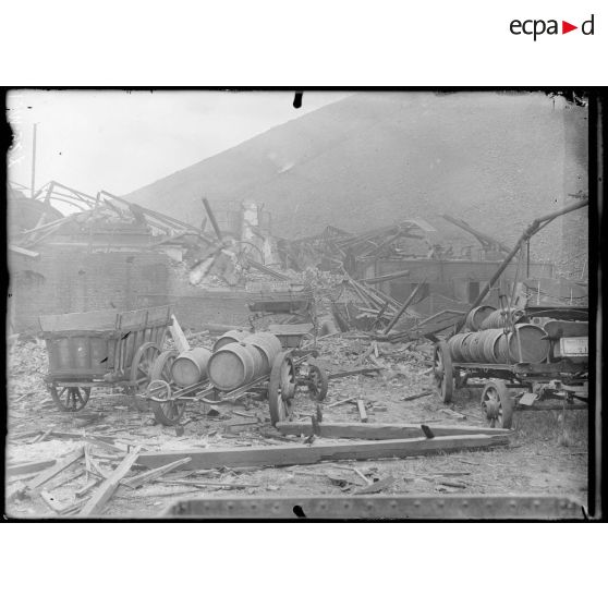 Azincourt, Nord, Fosse Saint-Roch, les chaudières. [légende d'origine]