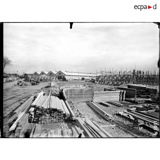 Toulouse. Nouveaux bâtiments en construction. [légende d'origine]