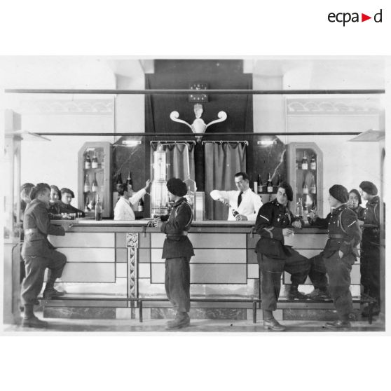 Le foyer du chasseur des 24e et 25e BCA.