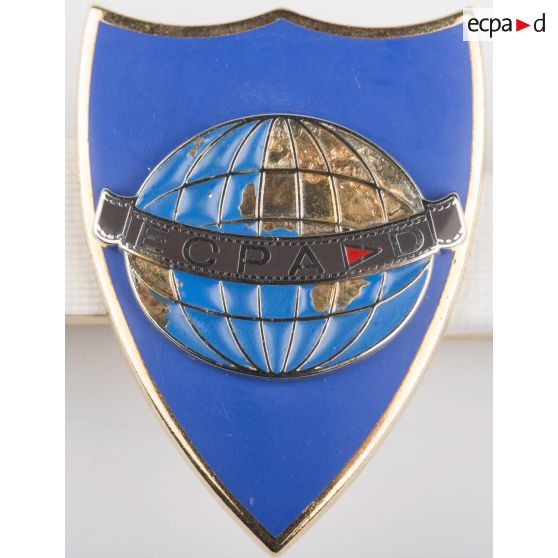 Insigne des opérateurs de l'Etablissement de communication et de production audiovisuelle de la Défense (ECPAD).