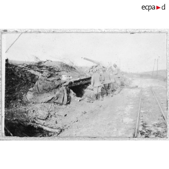 Une batterie de 120. [légende d'origine]