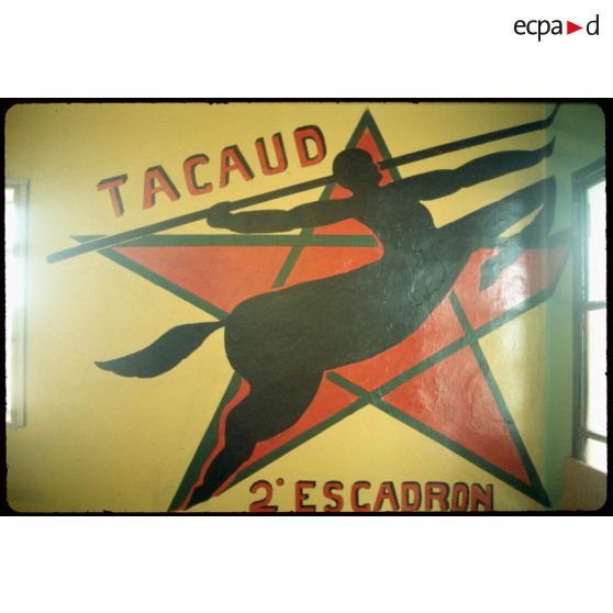 Abeché - Popote Cadre II° escadron / RICM. [légende d'origine]<br>