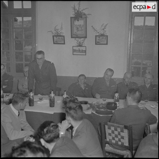 Réception à l'occasion de la fête de la Sainte-Cécile, patronne des musiciens et la musique de la garnison d'Alger.