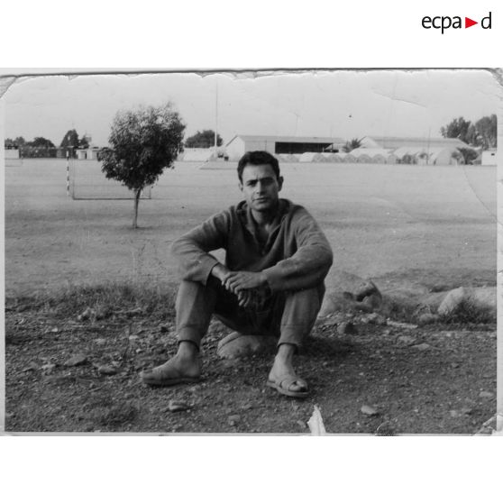 Francis Simoncelli - Camp Bonvalot. [légende d'origine]