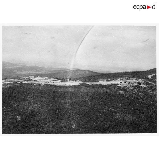 Vue aérienne. [légende d'origine]<br>