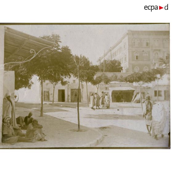 [Place dans le quartier arabe].