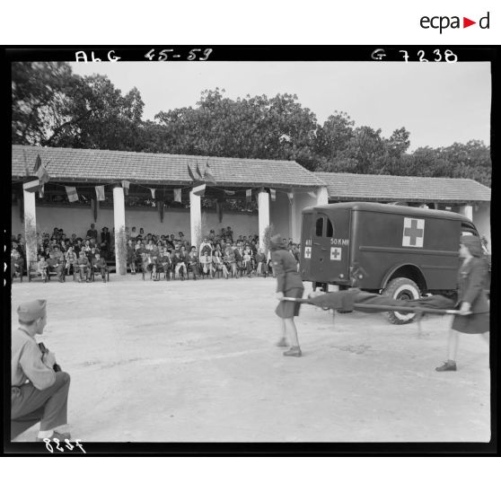Journée récréative au profit des oeuvres sociales de la division territoriale d'Alger (DTA) au quartier Gueydon, à Alger.