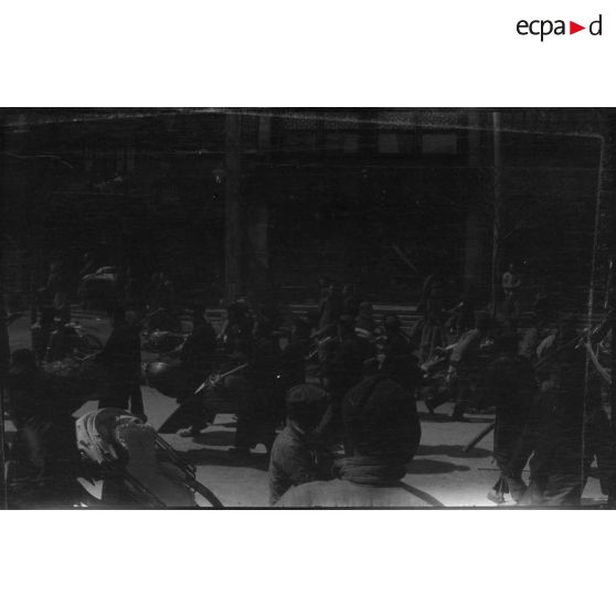 [Pékin. Scène de rue].