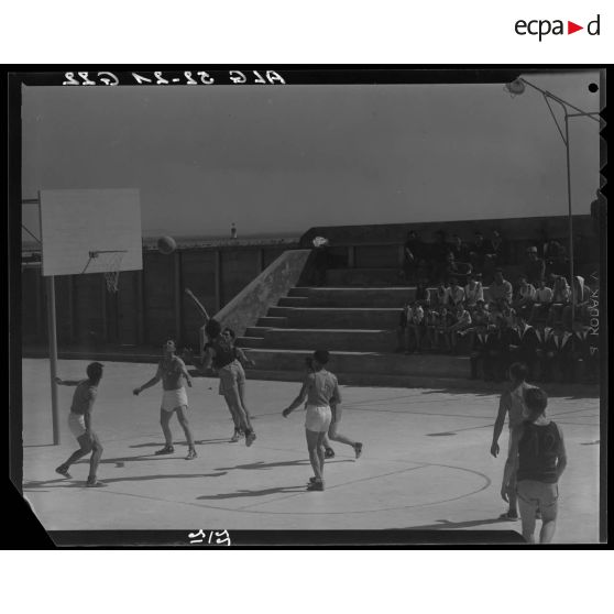 Match de basketball militaire aux championnat des sports militaires à Alger.