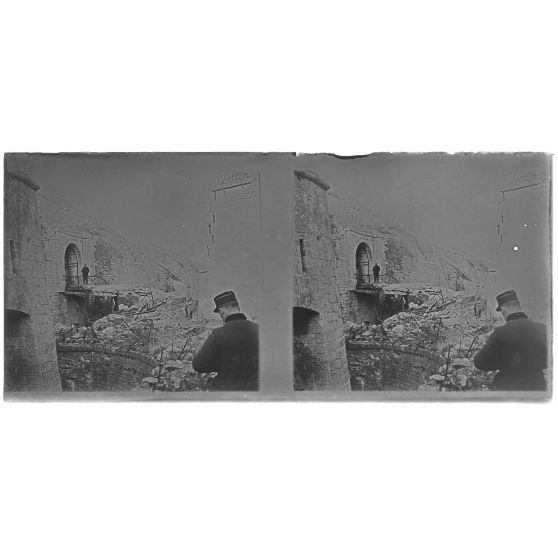 Fort de Liouville (Meuse). Entrée. [légende d'origine]