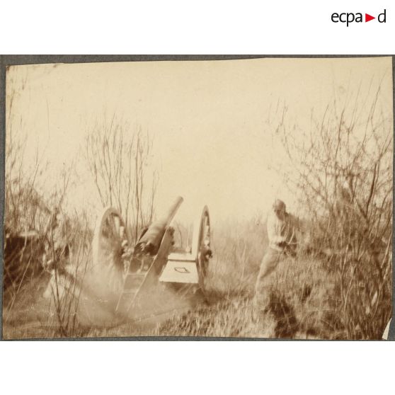 Encore une pour Nauroy (Champagne). [légende d'origine]