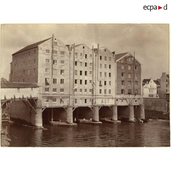 [[Meaux, les moulins sur la Marne]].