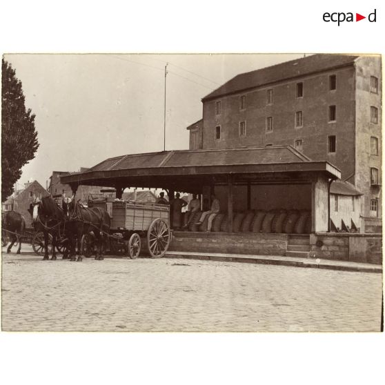 [Meaux, les moulins sur la Marne].