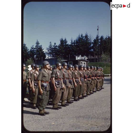 1955 Reutlingen, z mon Pon avt dpt AFN + Lt Buet. [légende d'origine]