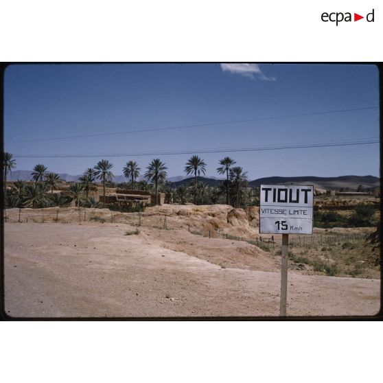 Le 27 mai 1959. [légende d'origine]