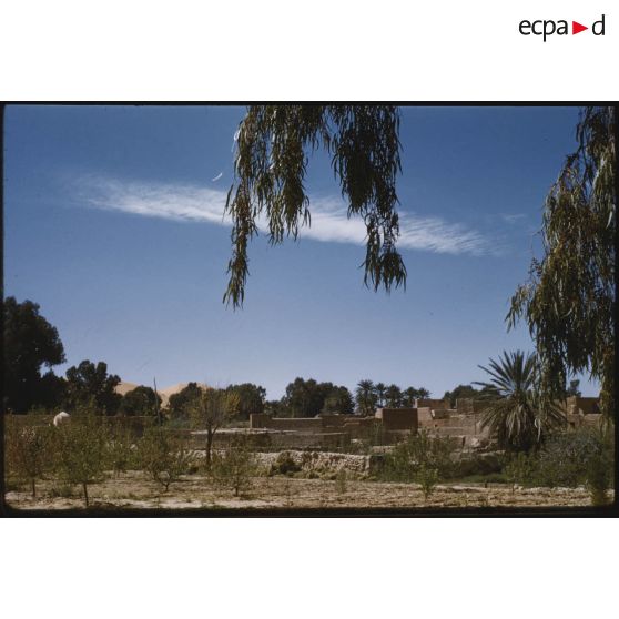 [Le village de Tiout le 27 mai 1959].