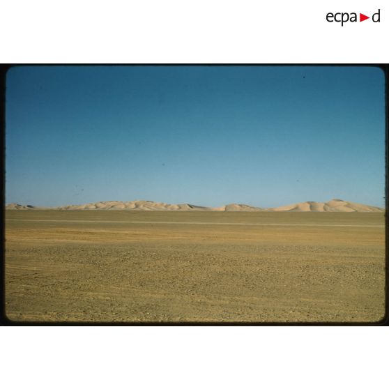 [Paysage désertique].