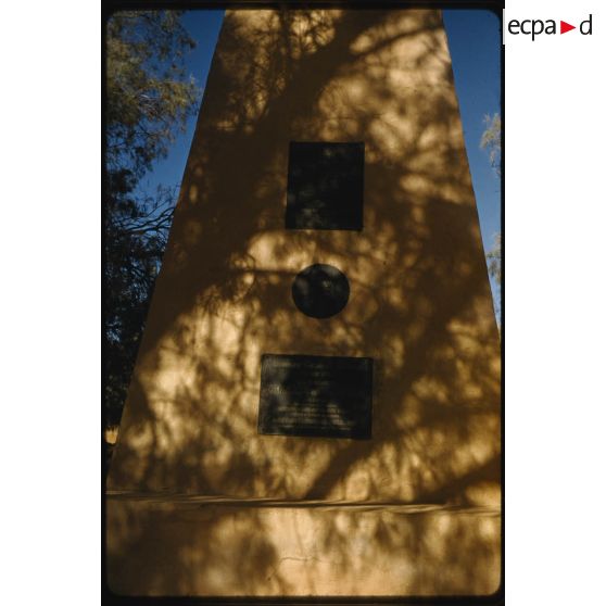 Habitations, père de Foucauld, Colomb Béchar, Divers. [légende d'origine]