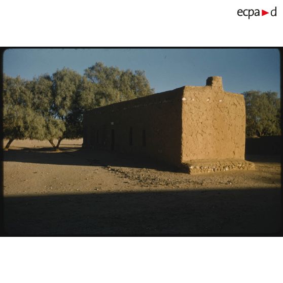 Habitations, père de Foucauld, Colomb Béchar, Divers. [légende d'origine]