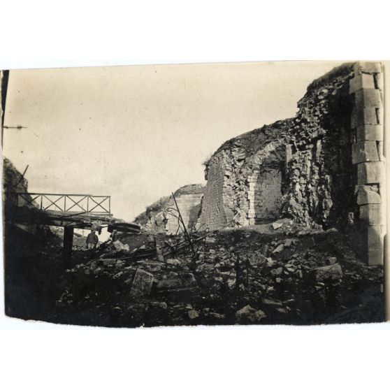[Ruines du fort de Liouville].