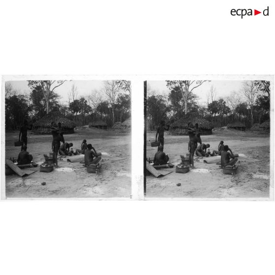 [Population dans un village tchadien].