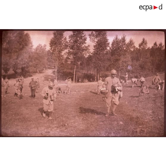 Quiry-le-Sec. Concours des cuistots. 1-9-16. [légende d'origine]