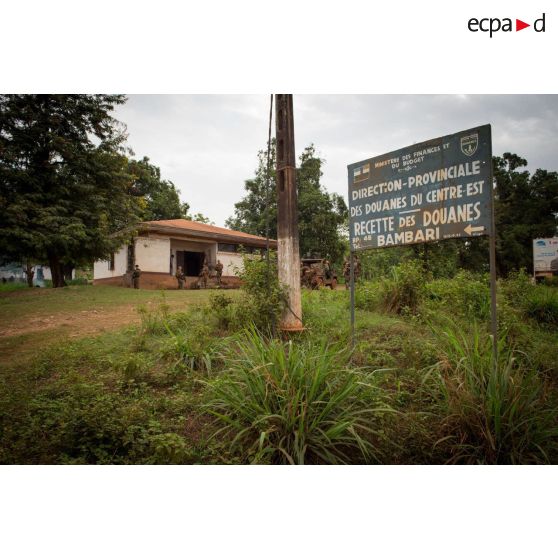 Bureau des douanes de Bambari dans le cadre de leur réouverture et l'installation de l'ORCCPA (office de réglementation, de commercialisation et de conditionnement des produits agricoles).