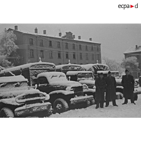 Batna sous la neige. [légende d'origine]